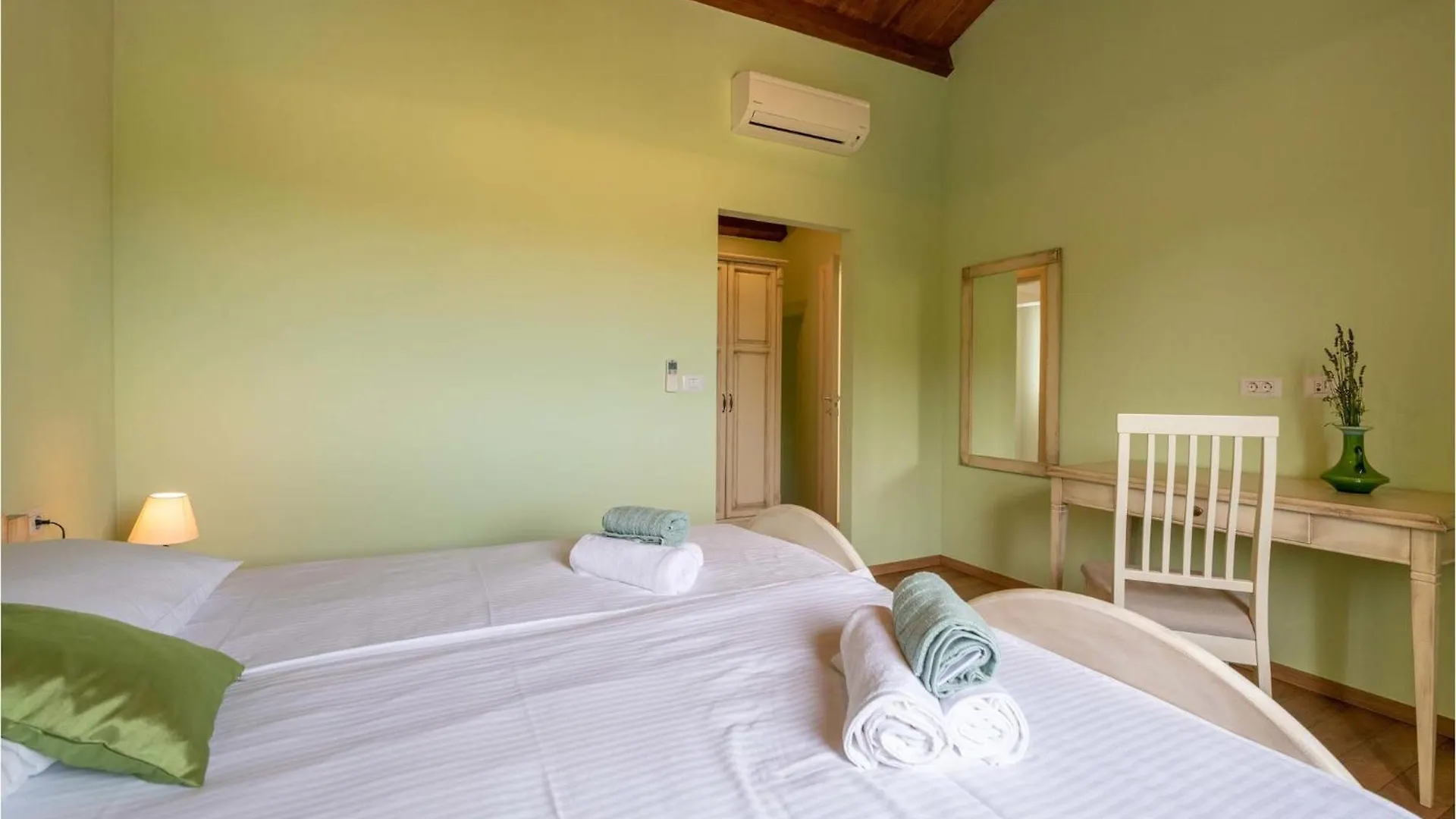 Gorgeous Home In Puntera With Wifi