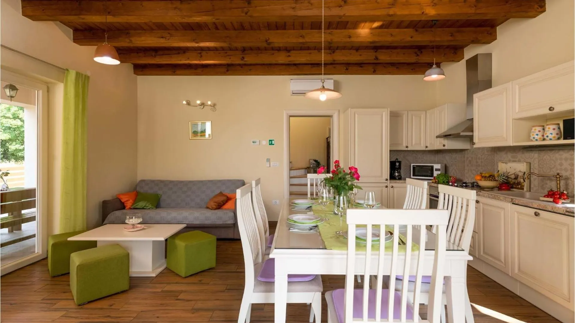 Gorgeous Home In Puntera With Wifi 0*,