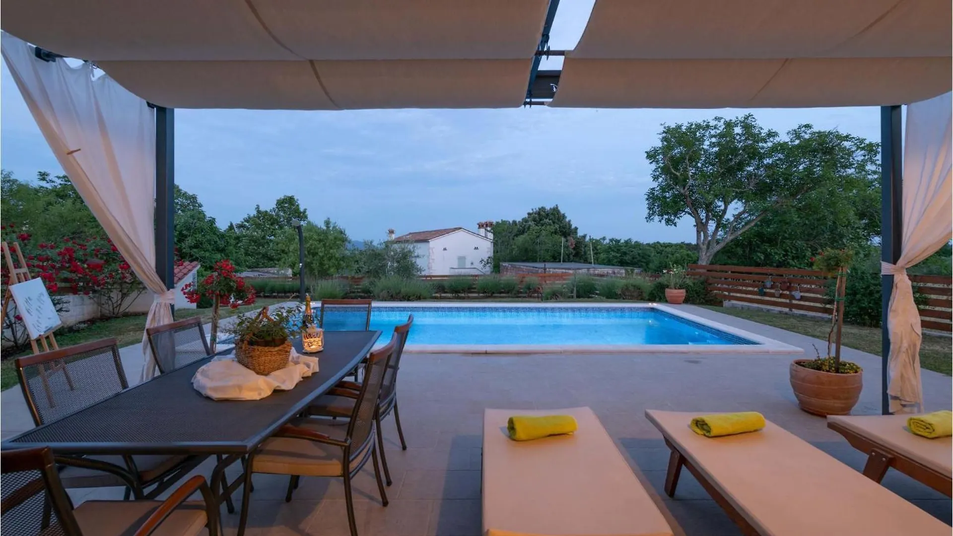 Holiday home Gorgeous Home In Puntera With Wifi Croatia